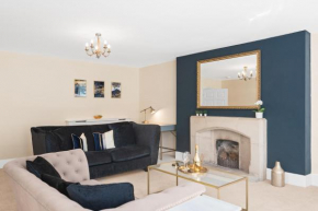 Stunning 2 bedroom apartment in fantastic location
